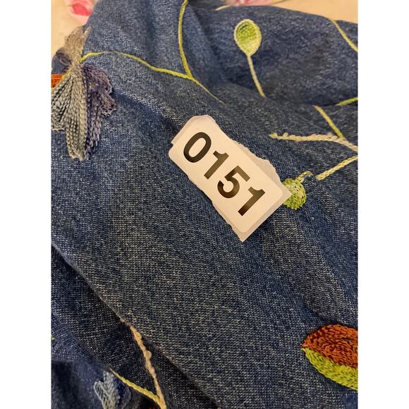 Vintage Y2K Floral Embroidered Jean Jacket Women's M 100% Cotton Studio Works - Picture 5 of 5